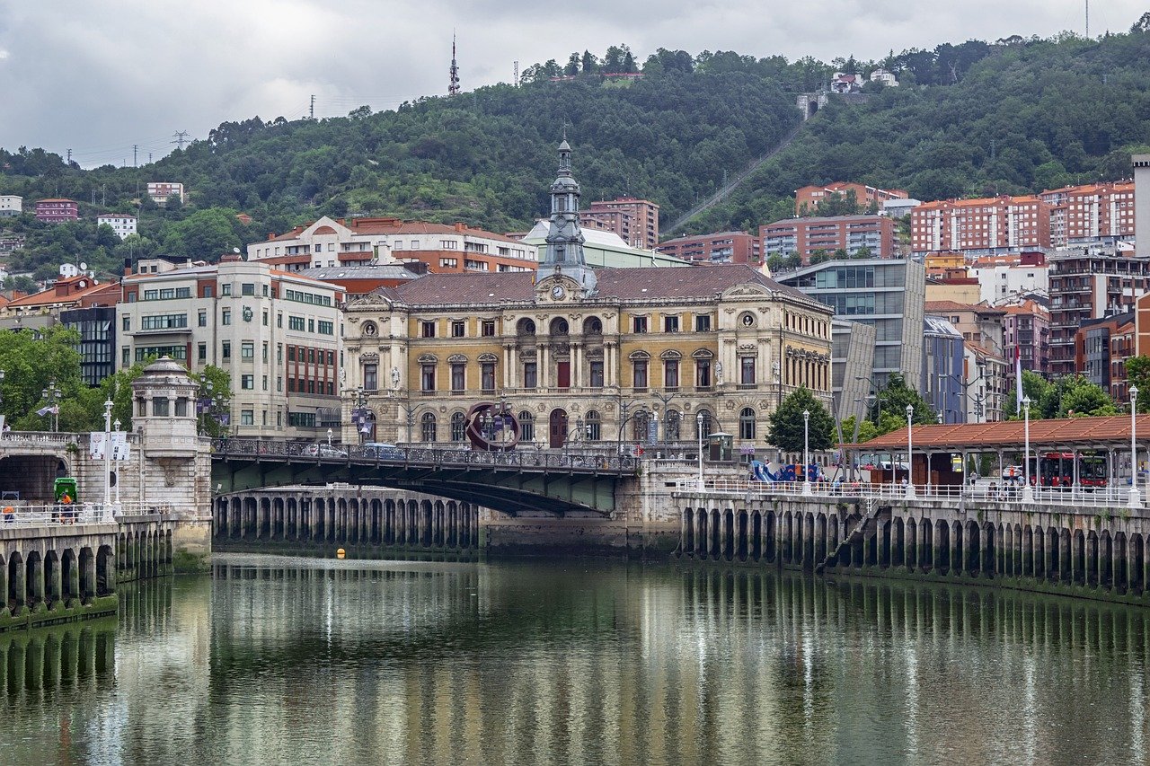 city-8189417_1280.jpg