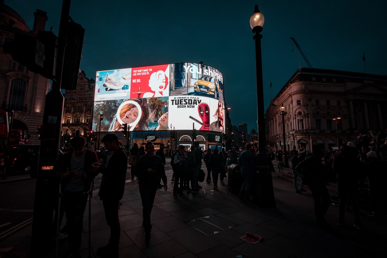 london-3794348_1280.jpg