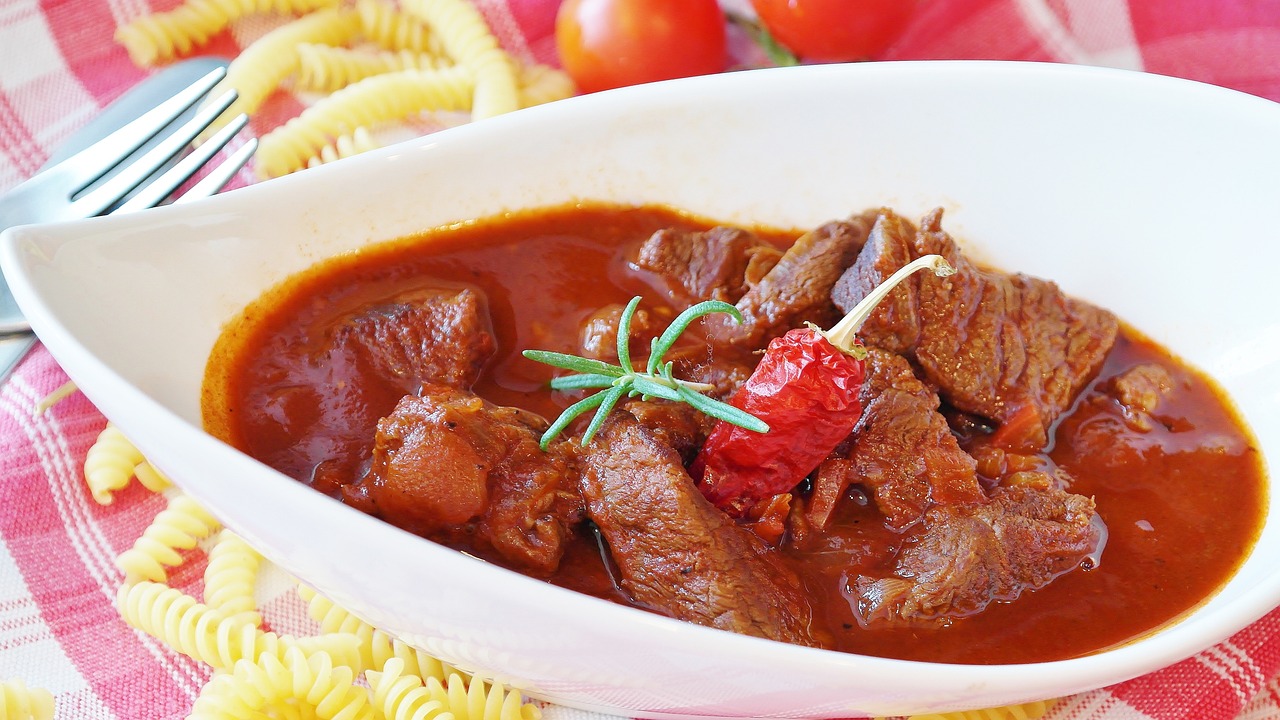 goulash-1696569_1280.jpg
