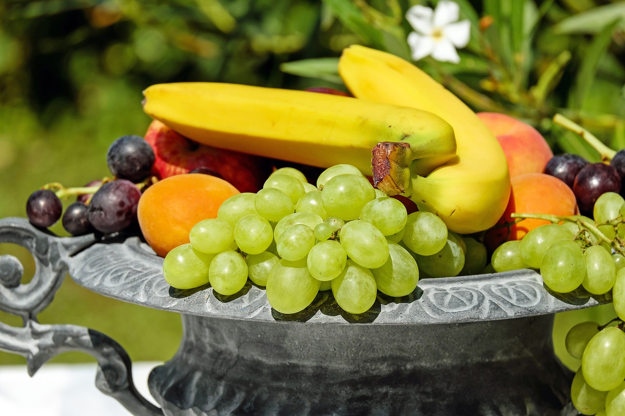fruits-1600023_1280.jpg
