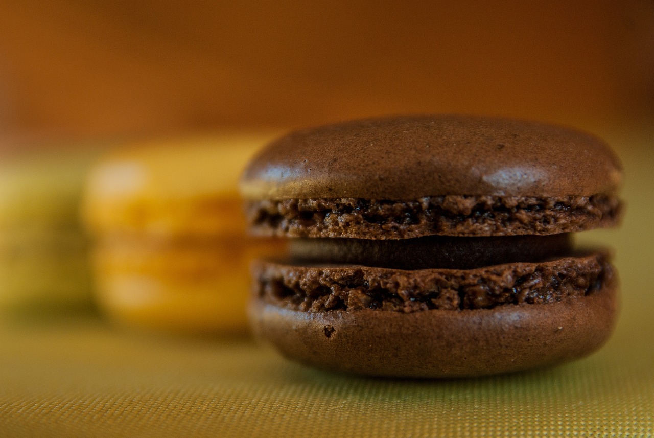 macarons-1938283_1280.jpg