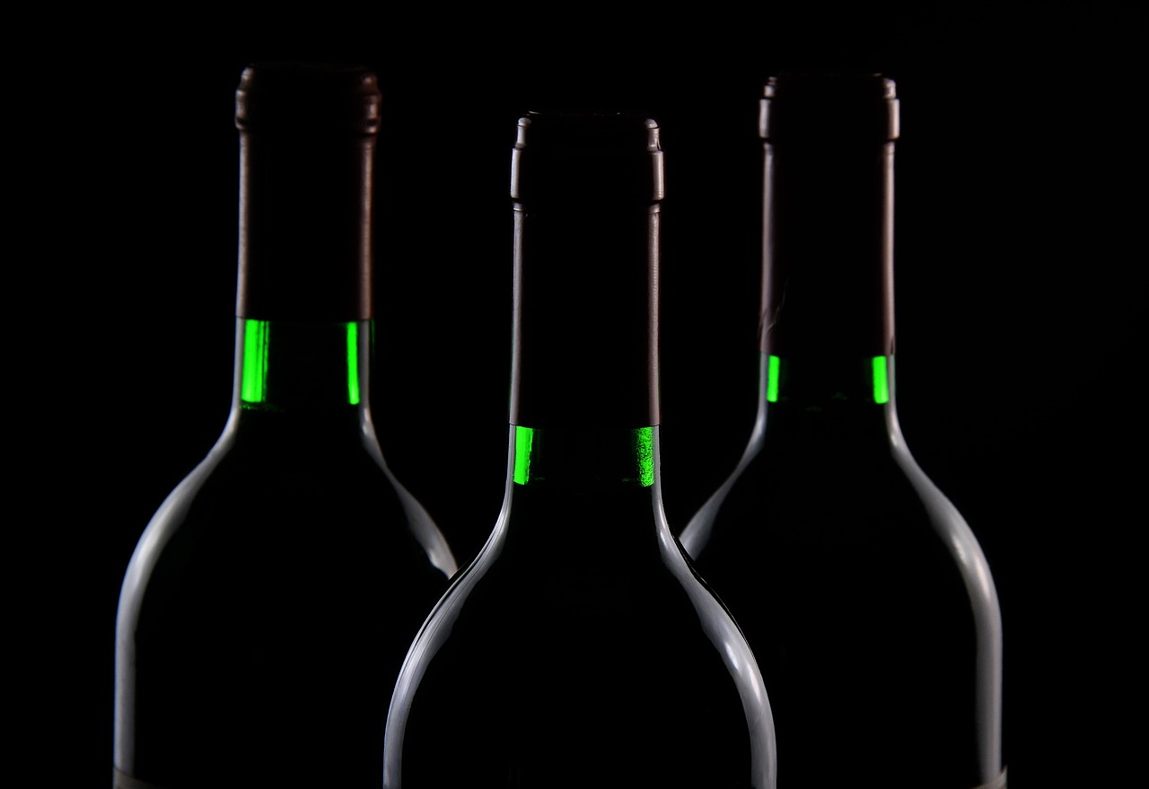 bottles-50573_1280.jpg