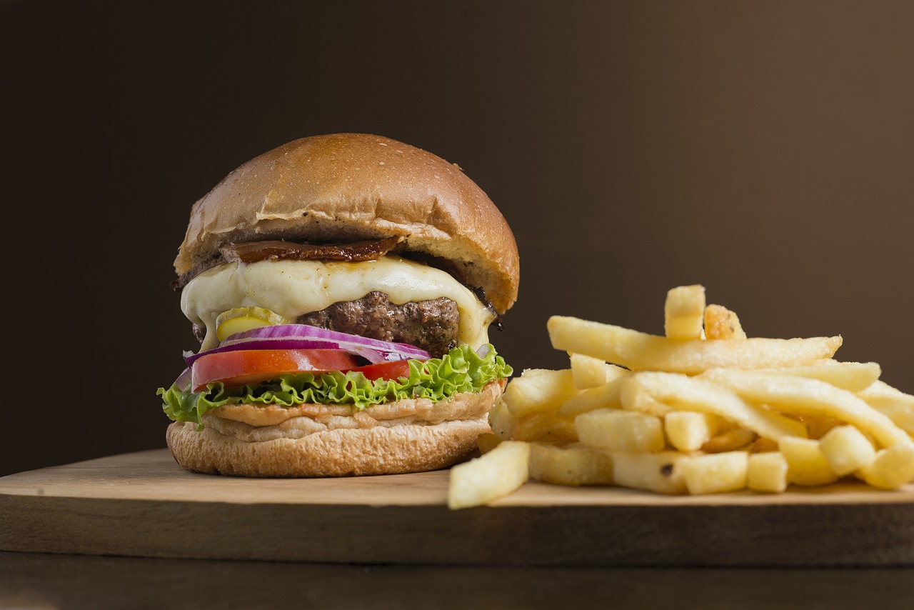 hamburger-3483290_1280.jpg