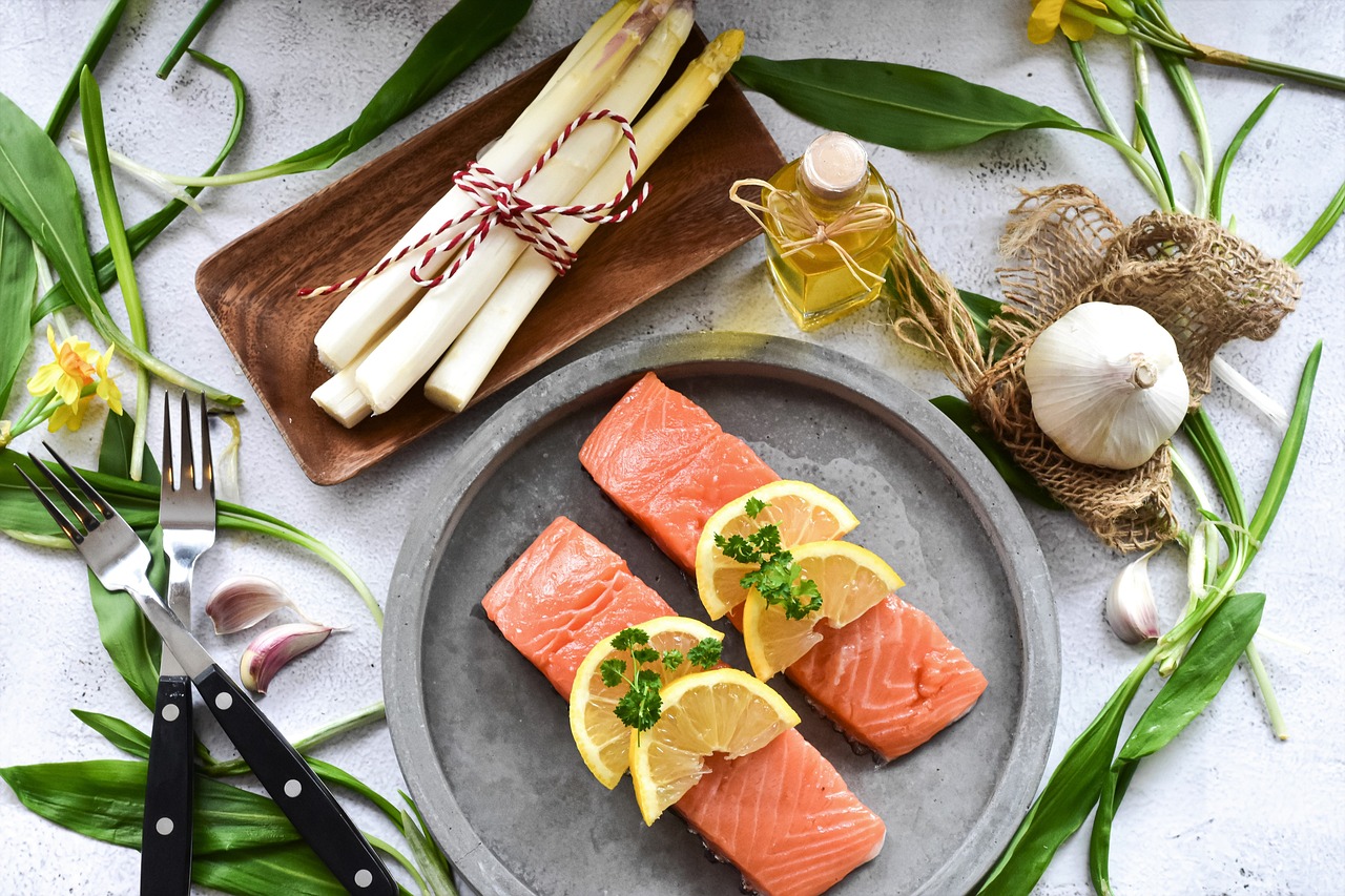 salmon-6145885_1280.jpg