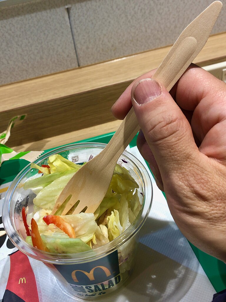 10 Discontinued Fast Food Items We’re Glad Left & 10 We Still Crave