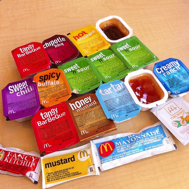 Heaskedwhichflavorsauceidlikewithour20Mcnuggetsisaidoneofeachplease8629644926